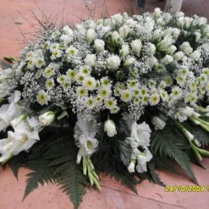 Funeral wreaths 12